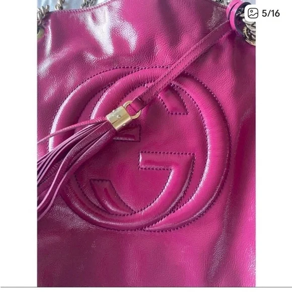 Gucci Fuchsia Patent Leather Soho Shoulder Bag